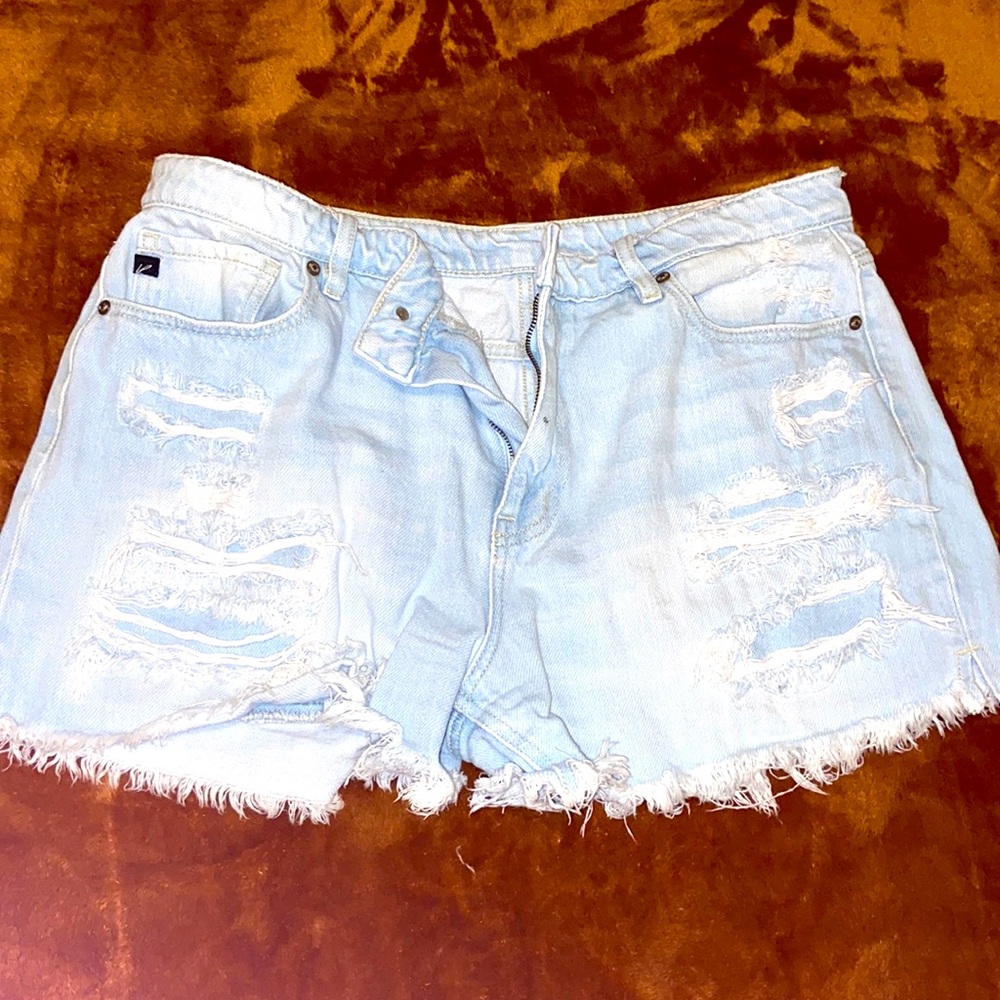 Denim distressed shorts
